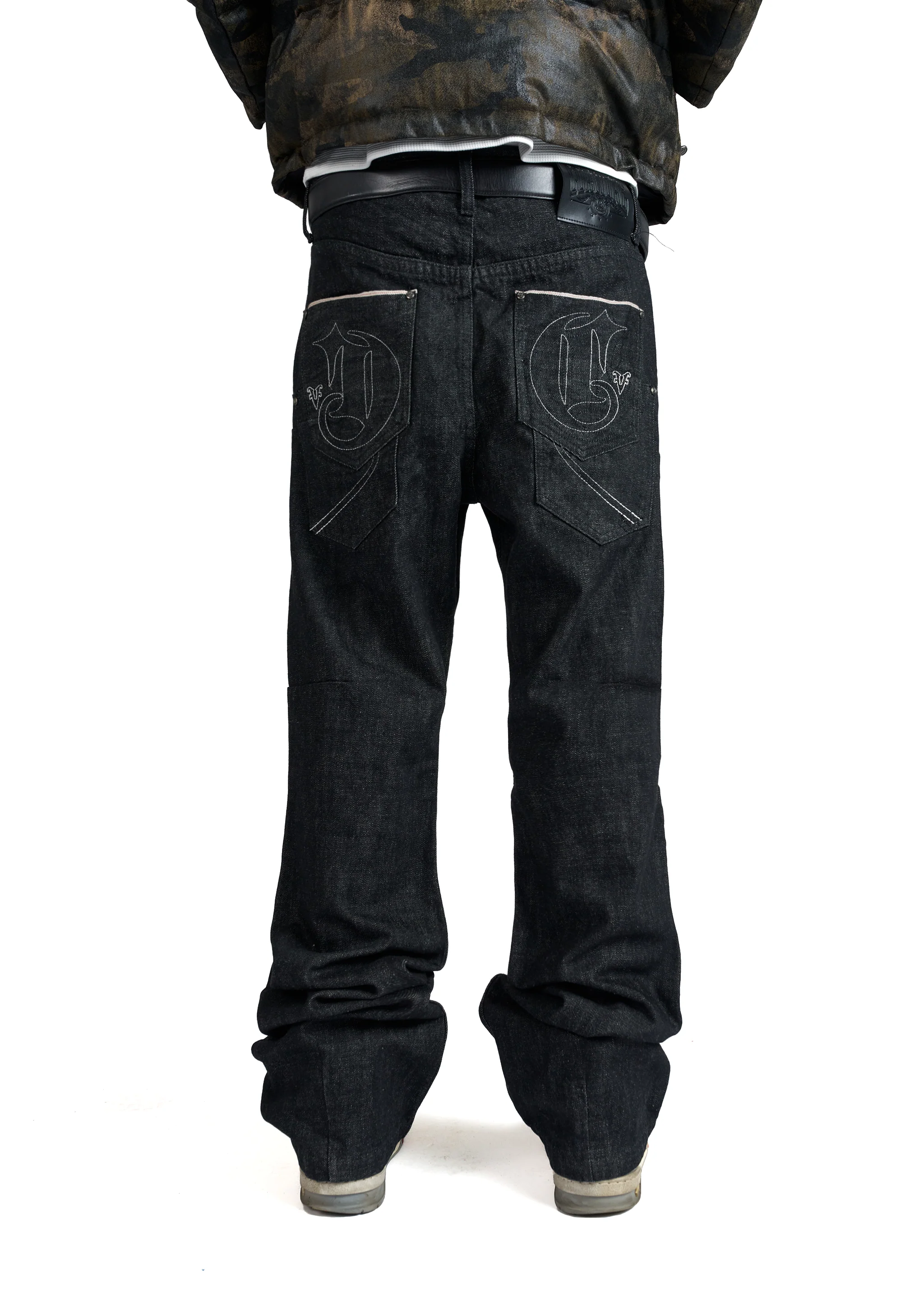 JAPANESE SELVEDGE BOOTCUT DENIM - Image 4