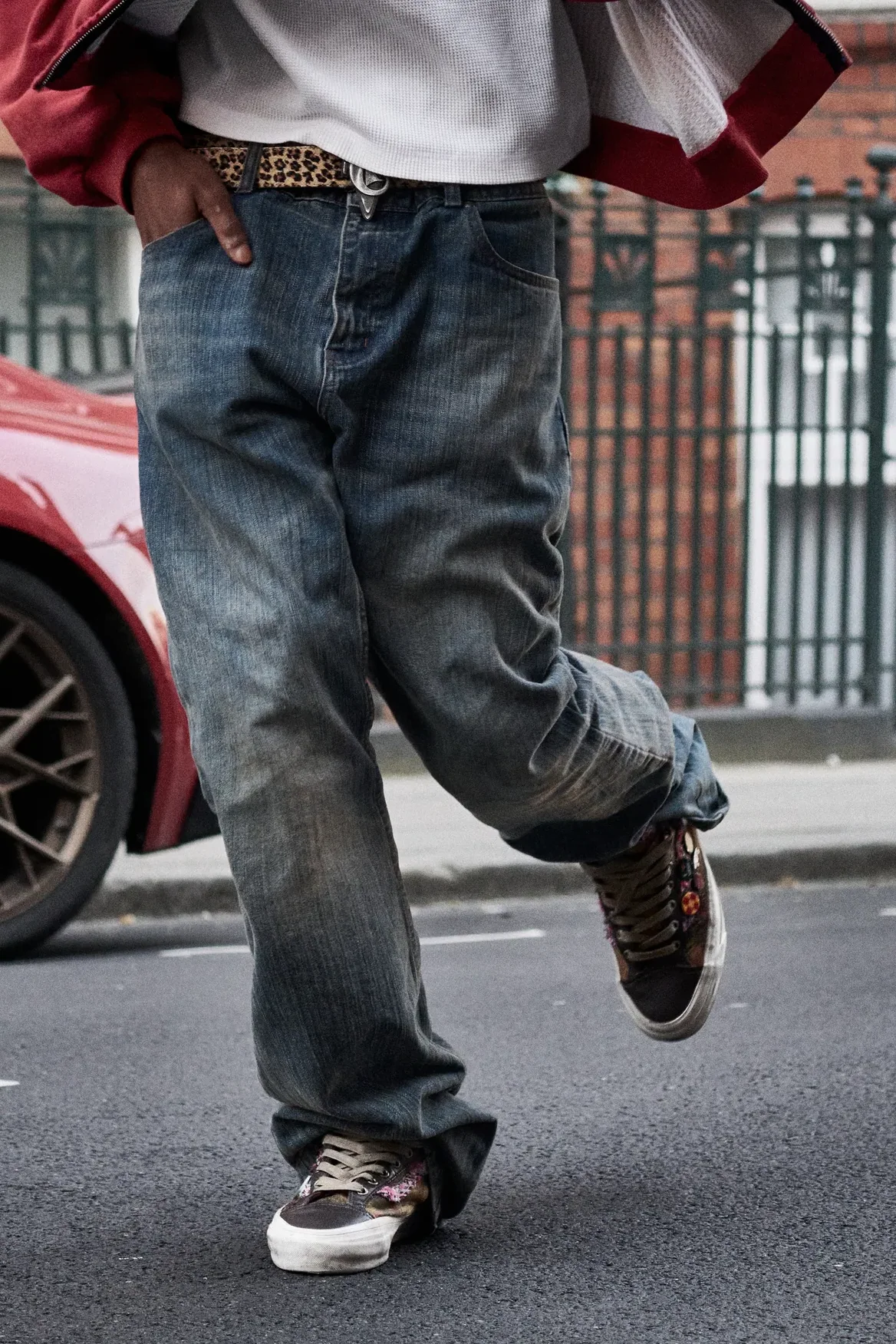 TONAL BLUE BOOTCUT DENIM - Image 3